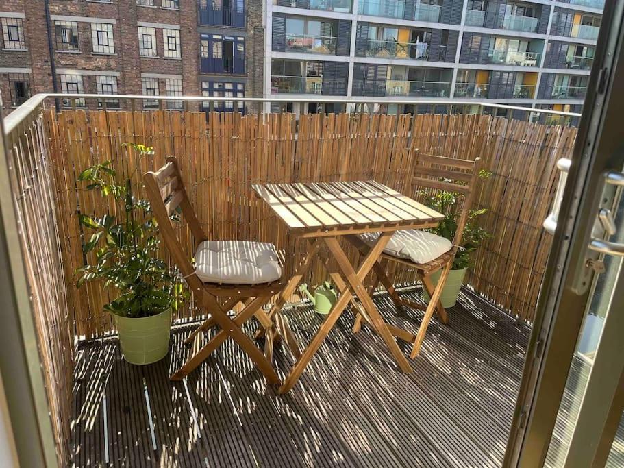 Amazing + Central London Modern 1 Bed Apartment Buitenkant foto