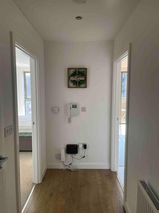 Amazing + Central London Modern 1 Bed Apartment Buitenkant foto